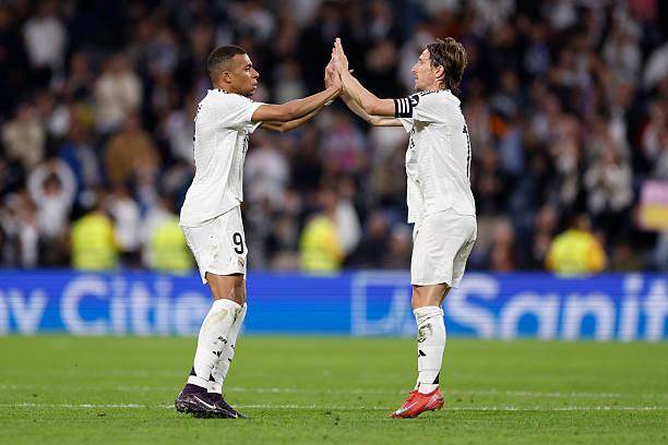 皇马39射艰难逆转，姆巴佩金靴有戏！