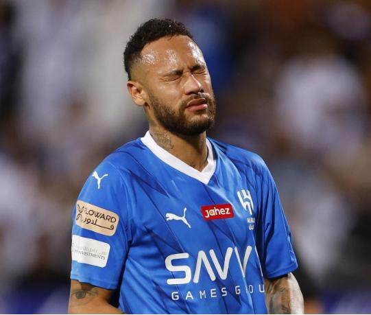 开云体育平台-【夜读】帽子戏法，内马尔要迎三娃