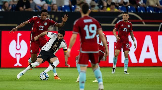 1687338562057058886.jpg 开云登录入口-连败后响起下课声,嘴硬的弗利克还能瞎搞到何时?