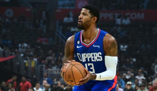 1672126645776055843.png 开云登录入口-3分钟落后14分上演逆转 防守丢失令快艇难言高兴