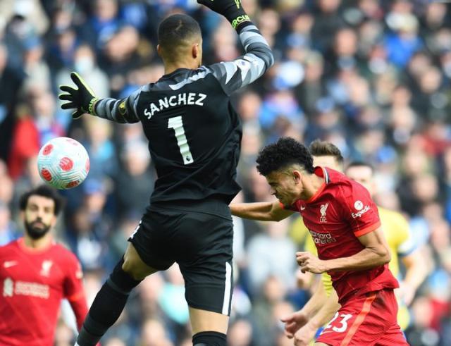 1647103521265043463.jpg 利物浦新援赢下勇敢者游戏 结束实习+施压萨拉赫?