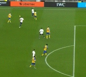 1644444207065038659.gif 开云体育平台-【英超】孙兴慜破门+造乌龙 热刺遭逆转2比3负圣徒