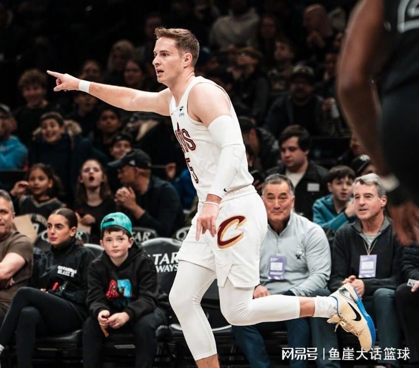 开云登录入口-骑士赢球两点仍该批,哈登错误明显!莫布里功过相抵,新援创新高